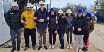 STUDENTI DEL 3° ANNO DEL CORSO DI SCIENZE MARINE ACCOMPAGNATI DAL PROFESSORE IN VISITA ALL’IDAR CUVI